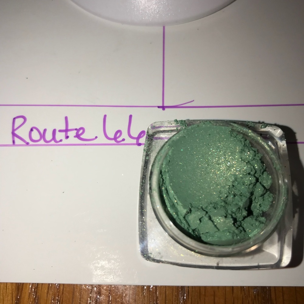 Mineral Eyeshadow in Route 66.